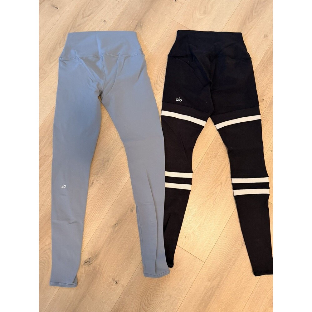SET Alo Yoga Striped & Pale Blue Leggings Set Size XS